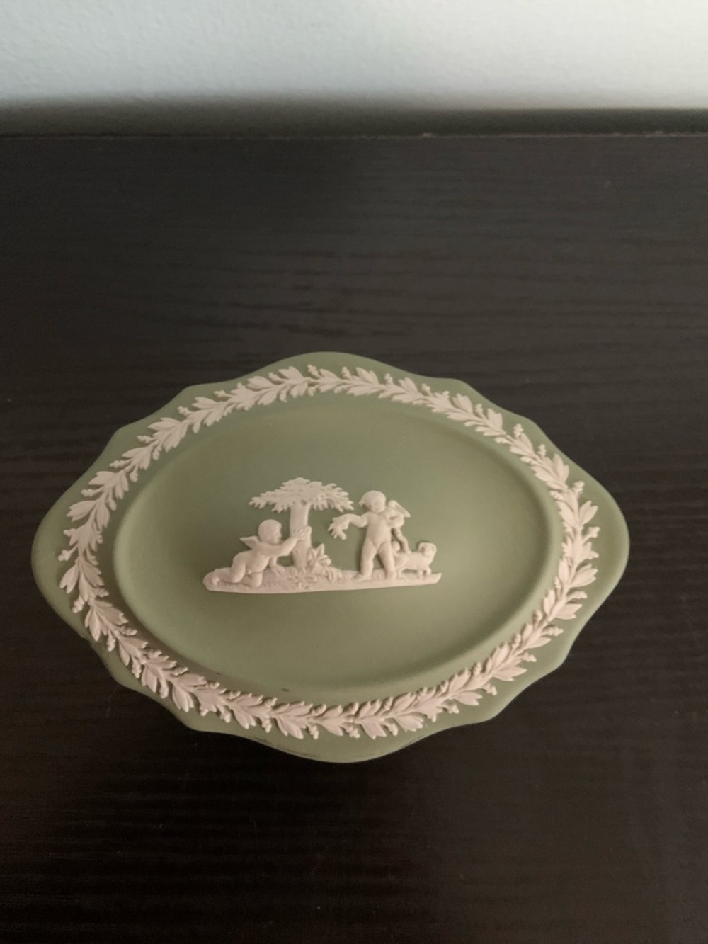 Wedgewood Trinket Box Green Sage with Cherubs